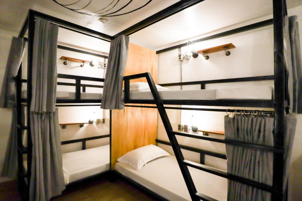 Ocean Breeze Hostel By Daily Sweet Moalboal Luaran gambar