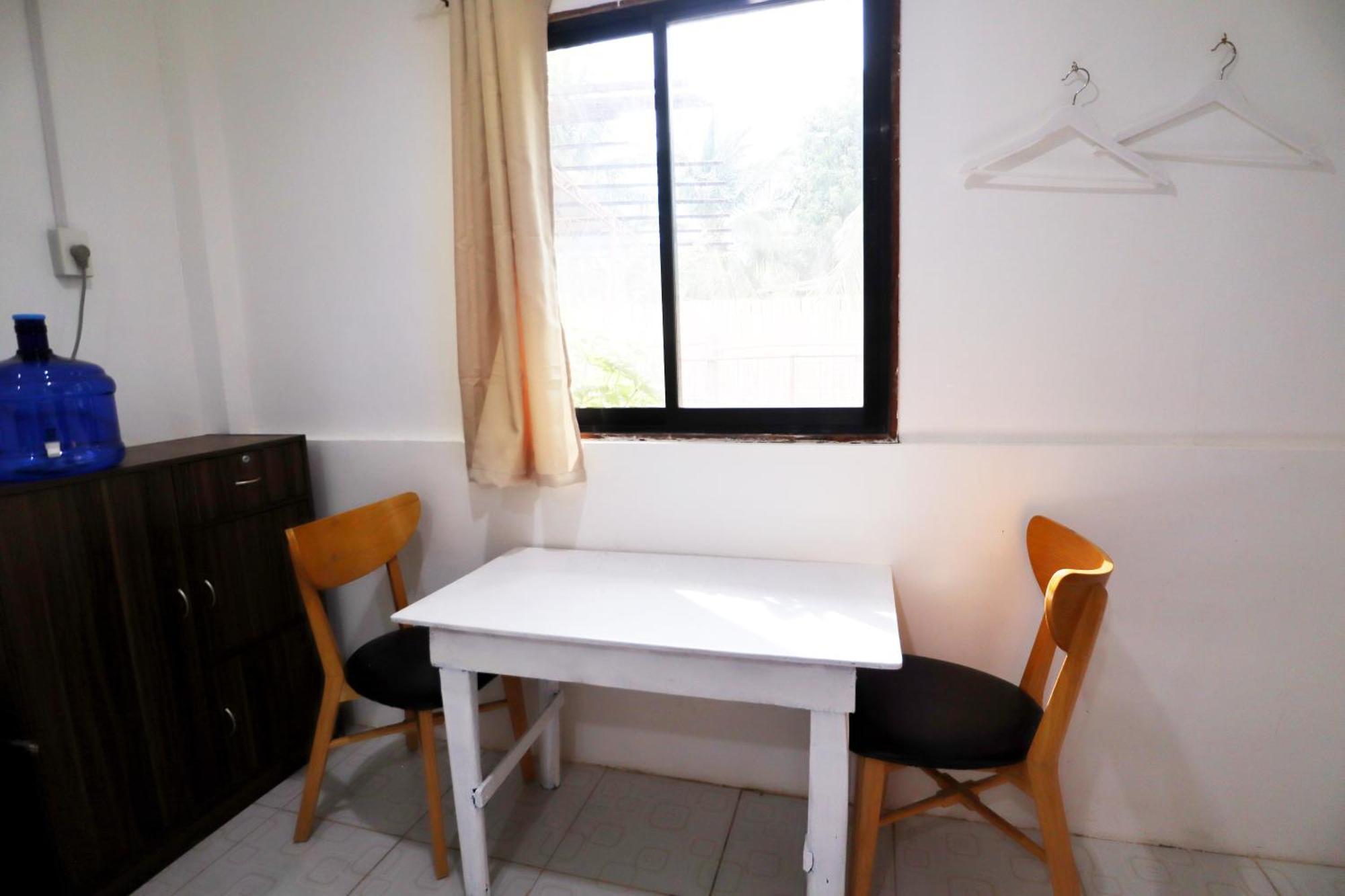 Ocean Breeze Hostel By Daily Sweet Moalboal Luaran gambar