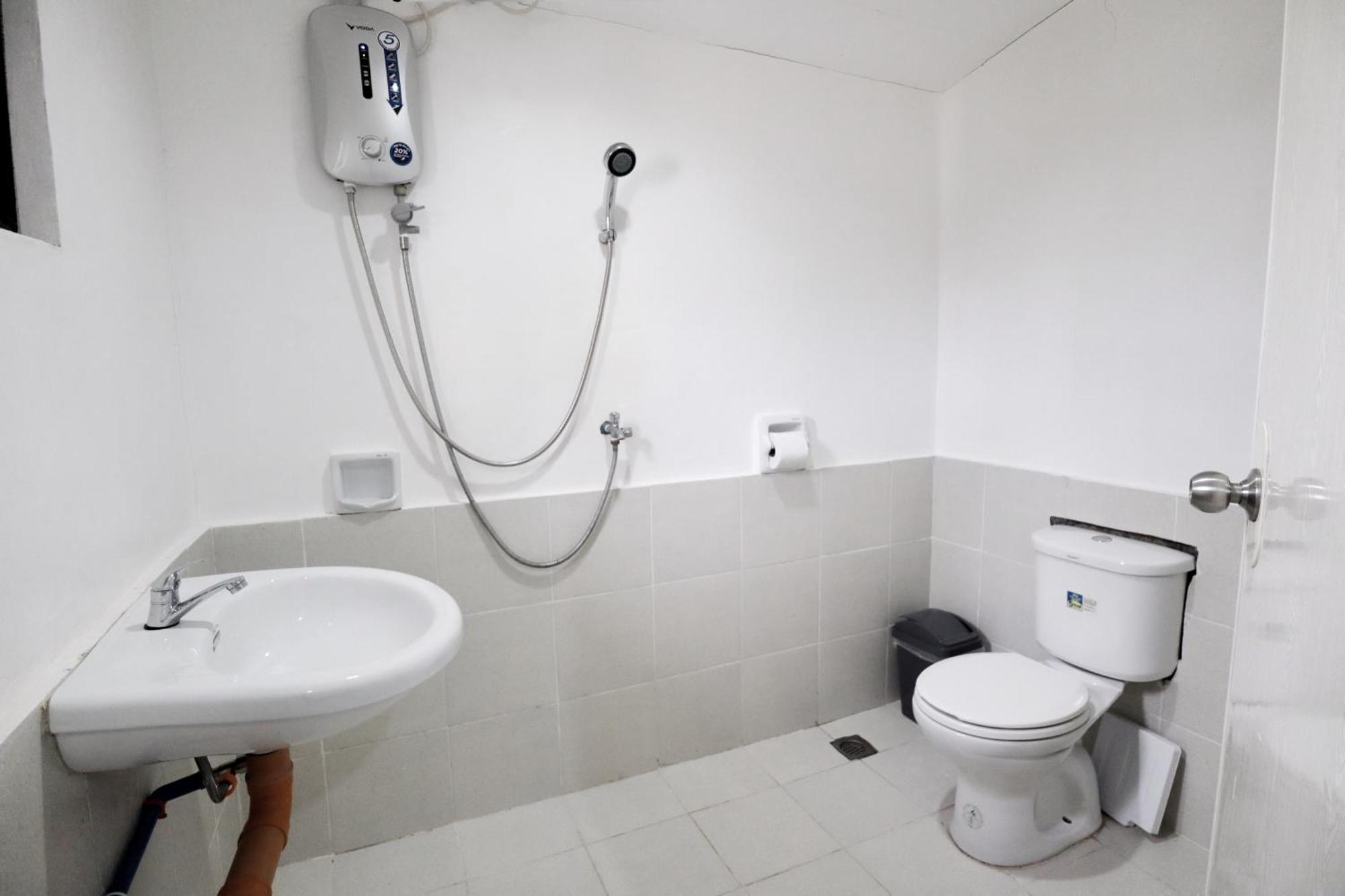 Ocean Breeze Hostel By Daily Sweet Moalboal Luaran gambar